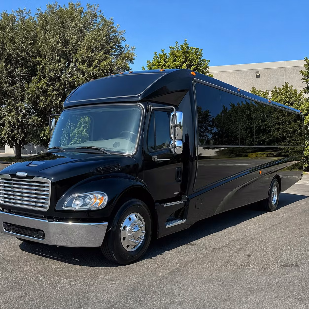 25 passenger minibus