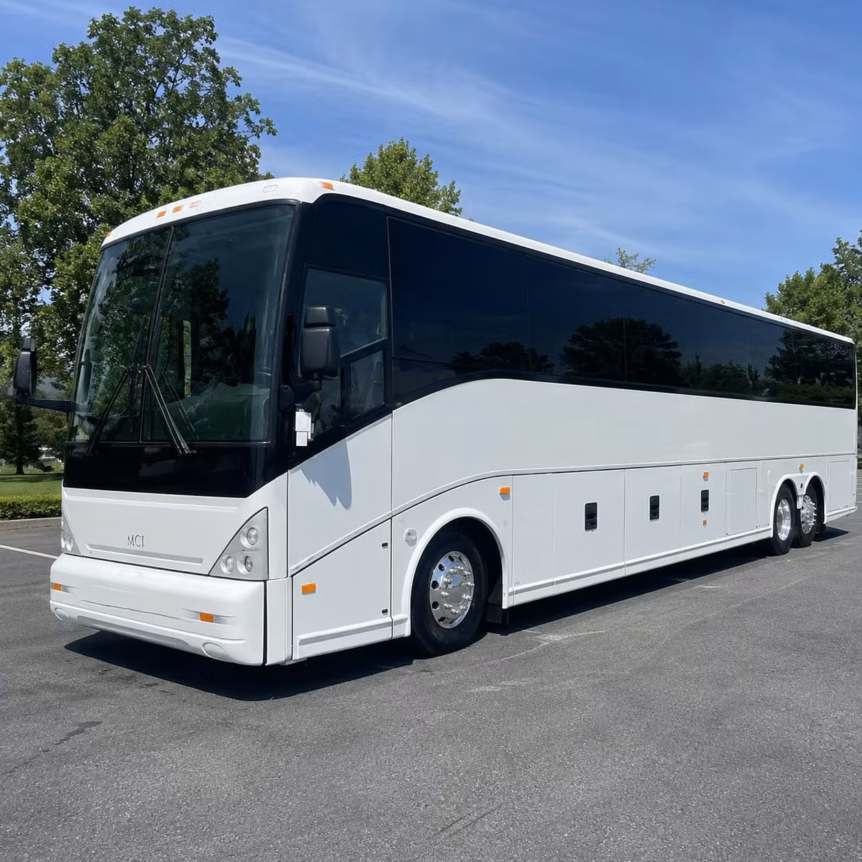 sports team sporting event bus rentals in flint