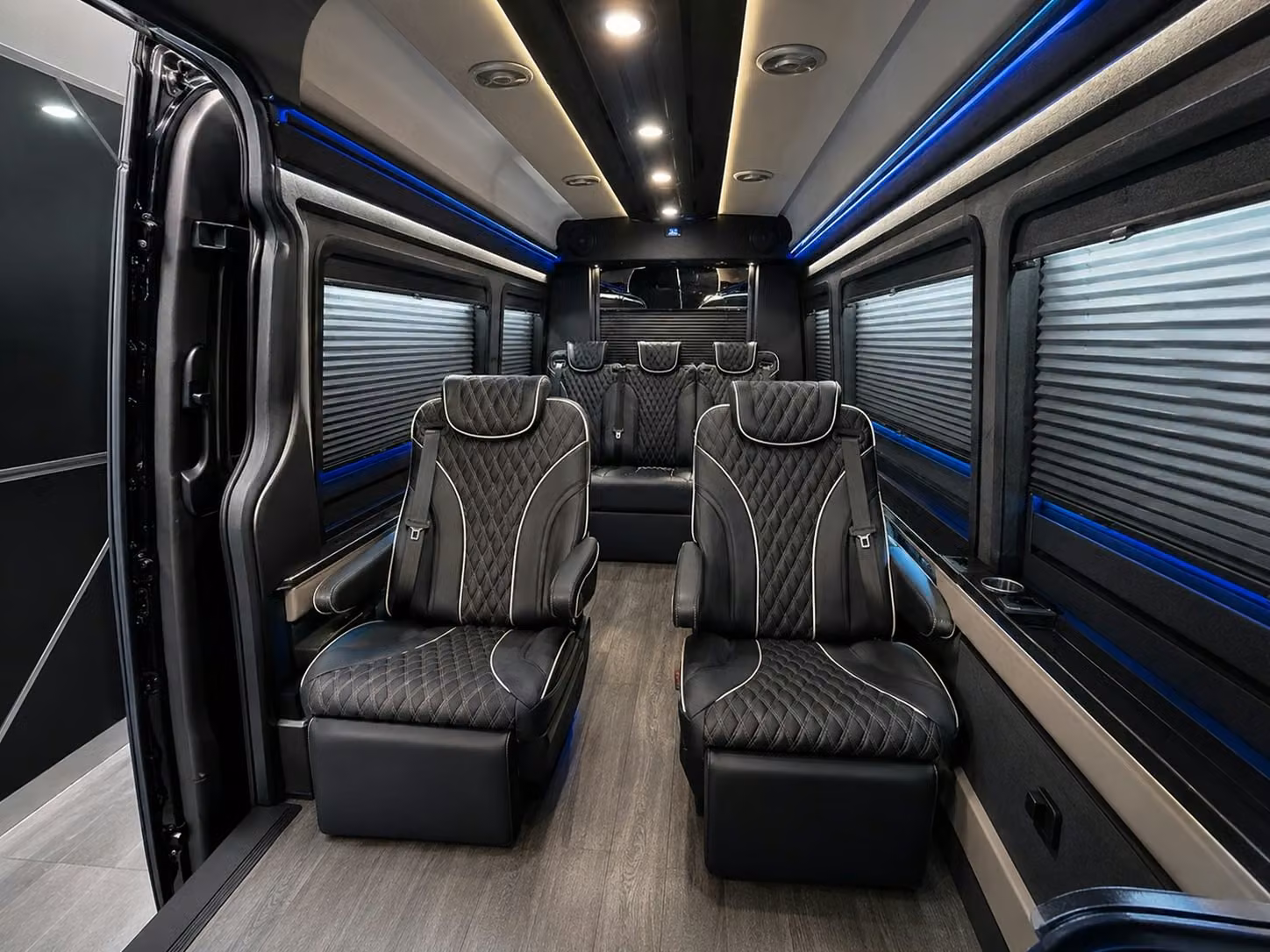 wedding parties and special event groups love flint airport shuttles